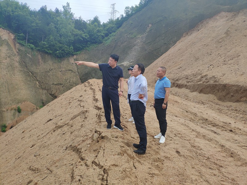 1593475851143660nQ3j.jpg 6.29顧峰深度調研柞水縣建筑垃圾綜合處理項目_副本.jpg