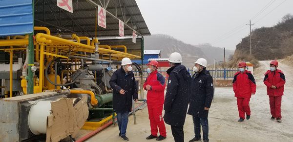 陜西保隆能源科技有限公司凝心聚力抓好疫情防控追趕超越完成目標任務_副本.jpg