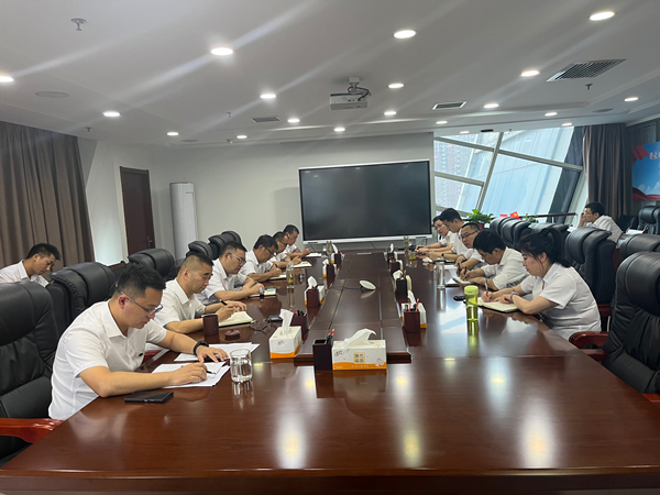水環境公司傳達學習集團公司“三個年”活動推進會議精神會議照片_副本.jpg